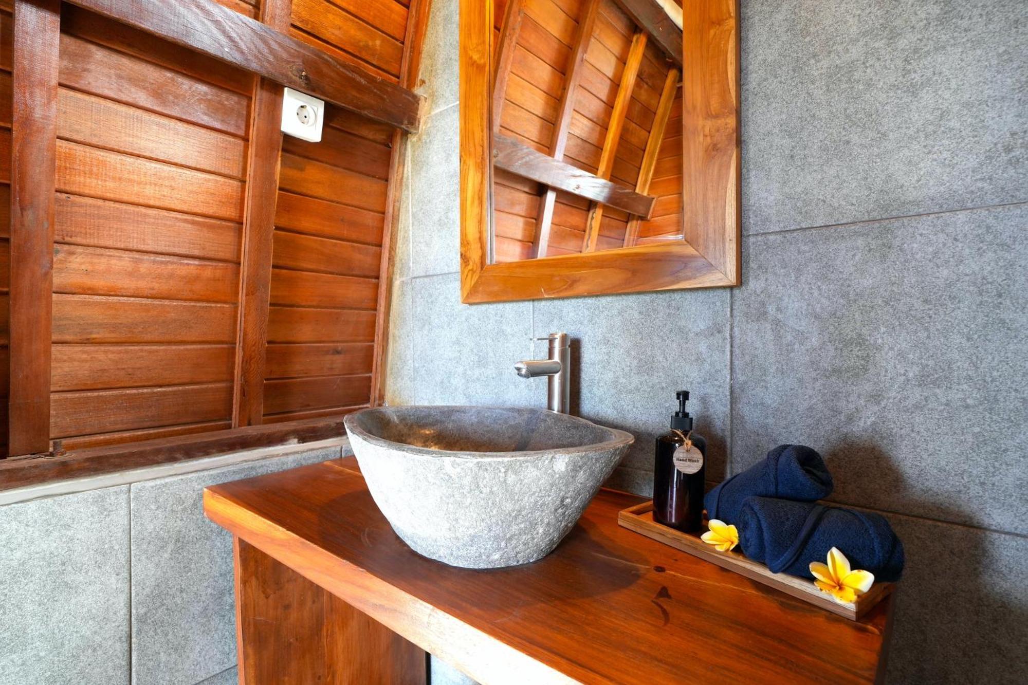 Hotel Puri Melati Uluwatu Esterno foto